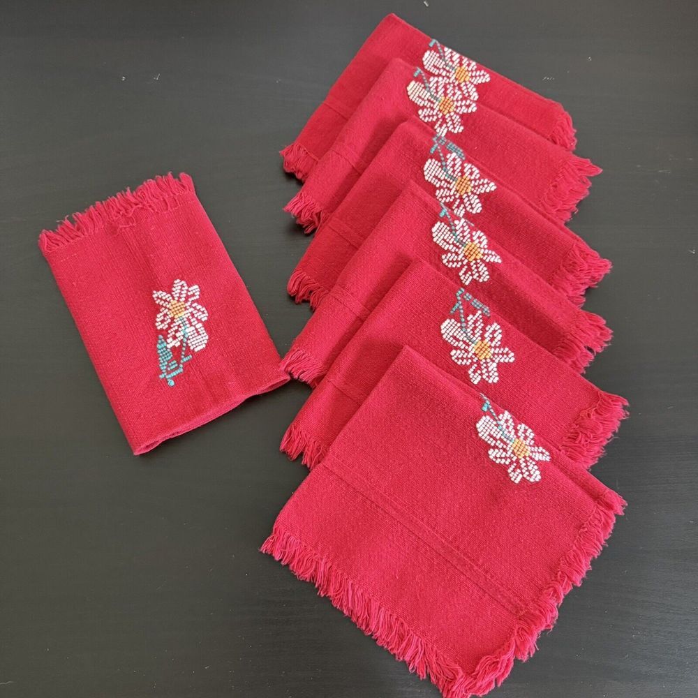 Vintage Cross Stitch Linen Napkins Lot of 13" Sq‎ Dinner Party Red Flowers Daisy